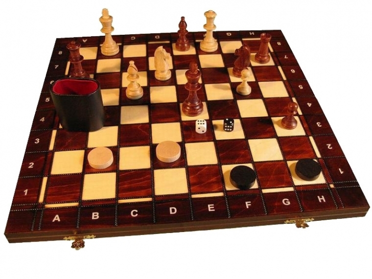  Šachmatai  šaškes  nardai AKCIJA