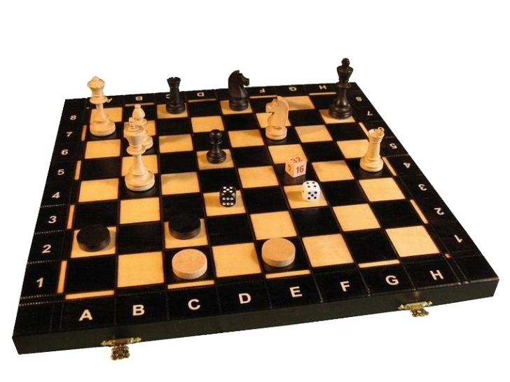Šachmatai  šaskes  nardai 3in1  AKCIJA