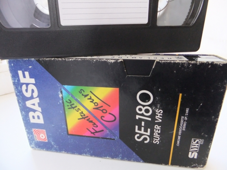 Video kasečių  VHS, VHS-C, mini DV perkėlimas į skaitmeną