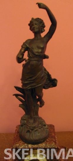 Skulptūra-Laikrodis XIX a. pab.