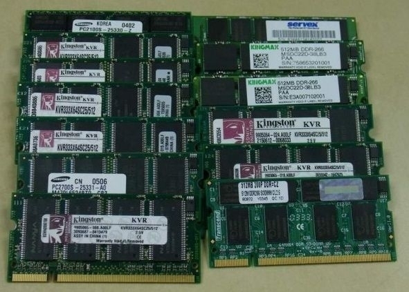 Įvairiu talpos Kietieji disku nuo 160GB iki 500GB ir kitos dalis
