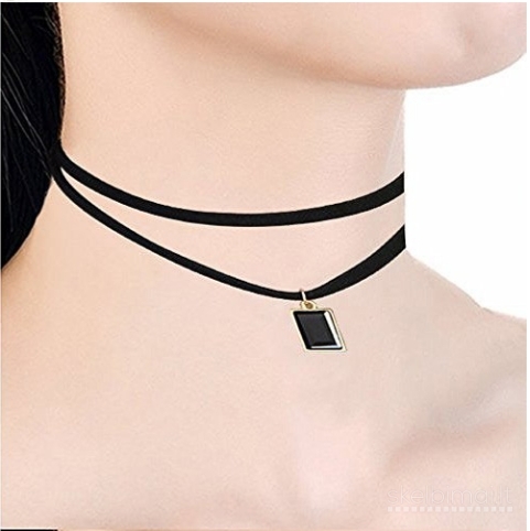 Juodas kaklo papuošalas Choker