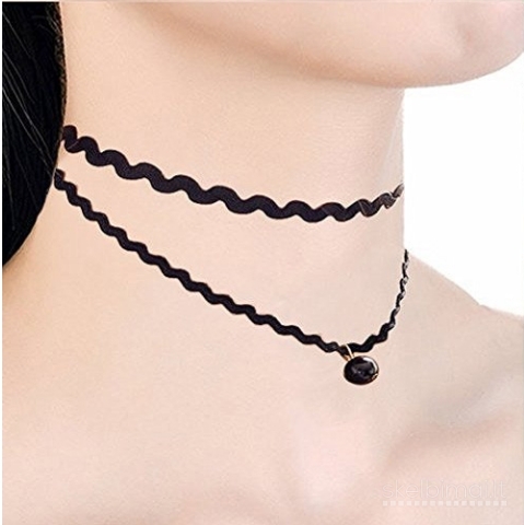 Juodas kaklo papuošalas Choker