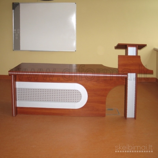 Diforma projektuoja ir gamina kietuosius baldus