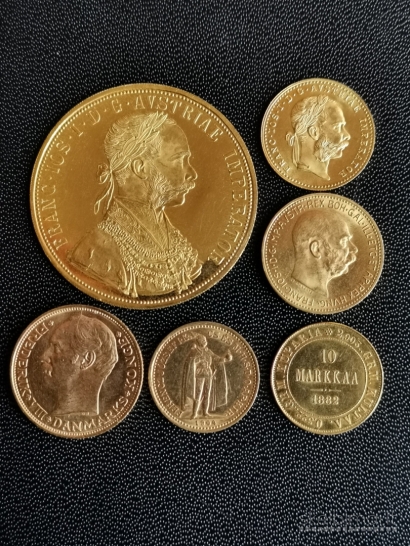 P A R D U O D U  įvairias Auksines monetas.