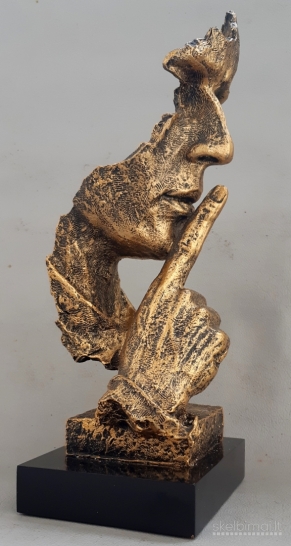 Meniška ekologiška dervos skulptūra -“tylos" simbolis