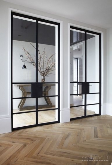 Loft, stilaus durys ,pertvaros atitvarai skandinaviskas dizainas