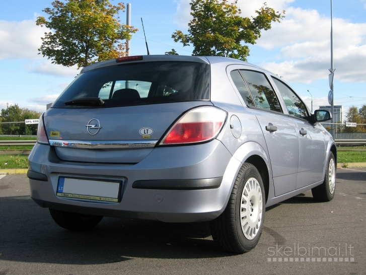 PUIKIOS BŪKLĖS!!! OPEL Astra 2005, 1.6L, hečbekas