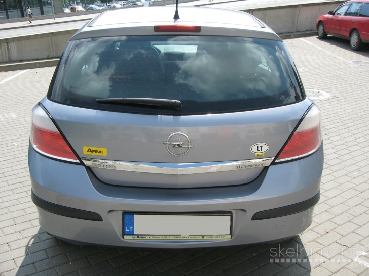 PUIKIOS BŪKLĖS!!! OPEL Astra 2005, 1.6L, hečbekas