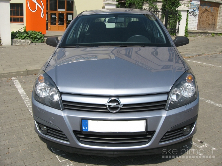 PUIKIOS BŪKLĖS!!! OPEL Astra 2005, 1.6L, hečbekas