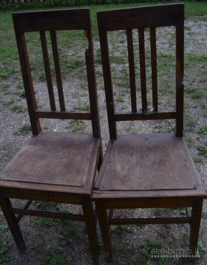 Parduodamos 2 senoviškos kėdės