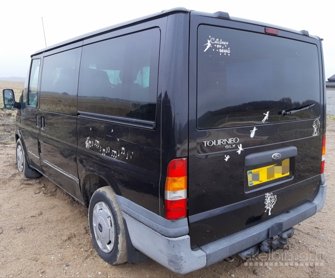 Ford tourneo transit 