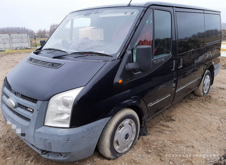 Ford tourneo transit 