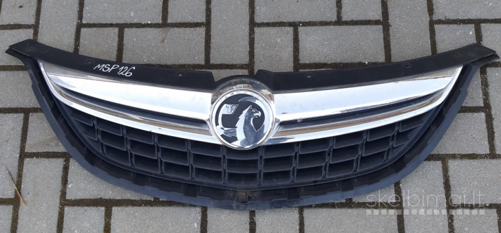 Opel zafira C priekinis bamperis