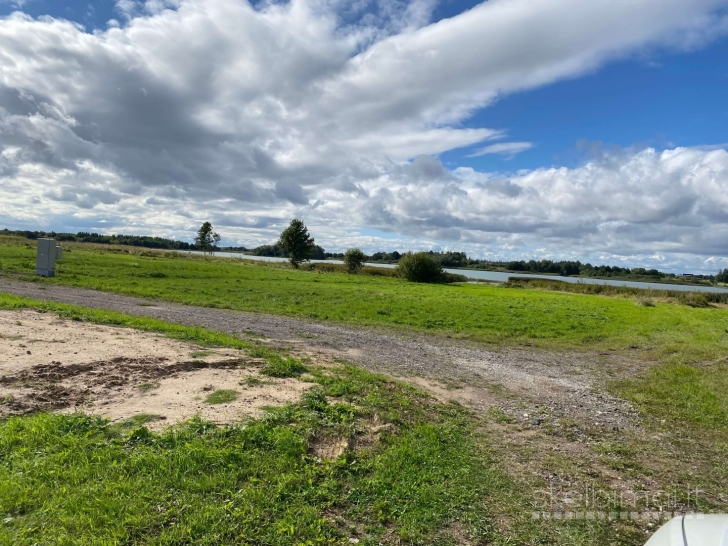 Šiaulių r. sav., Raizgių k., Draugų g., namų valdos paskirties sklypas 