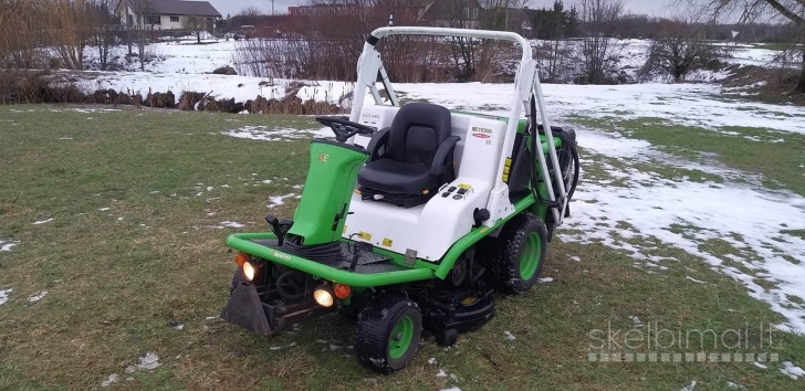 KOMUNALINIS PARKU SODU PRIEZIUROS TRAKTORIUS ETESIA124D