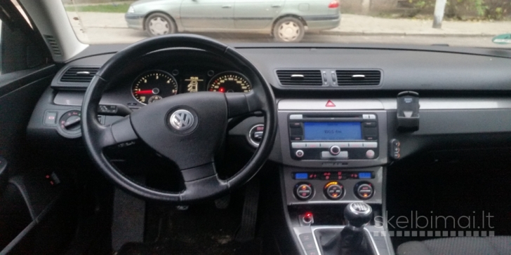 is Vokietijos VW Passat 2.0 TDI Variant 21.05.2009