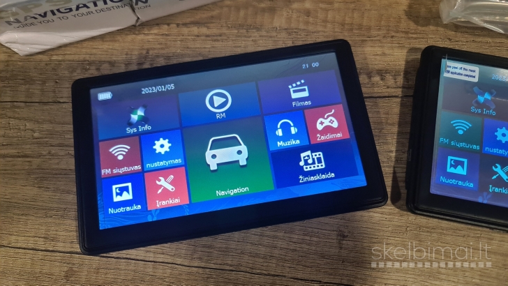 Nauja navigacija sunkvežimiui 7colių 512mb ram.  tik 50e