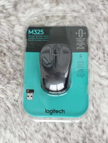 Nauja "Logitech M325" belaidė pelė