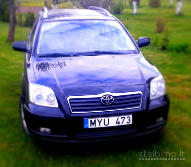 TOYOTA AVENSIS