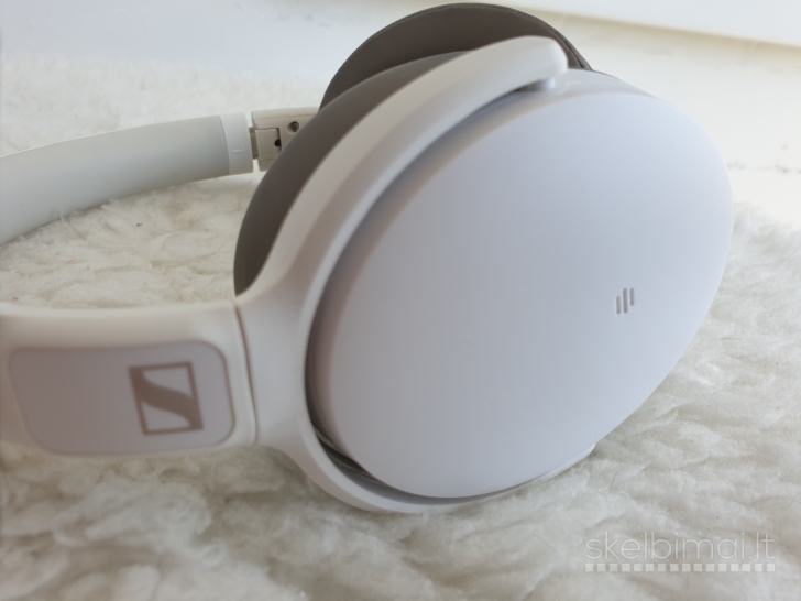 Naujos "Sennheiser HD 350BT" belaidės įkraunamos bluetooth ausinės