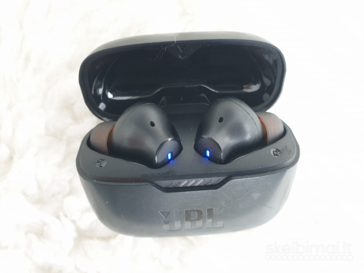 JBL Vibe Buds ir Tune ausinukai (earbuds)