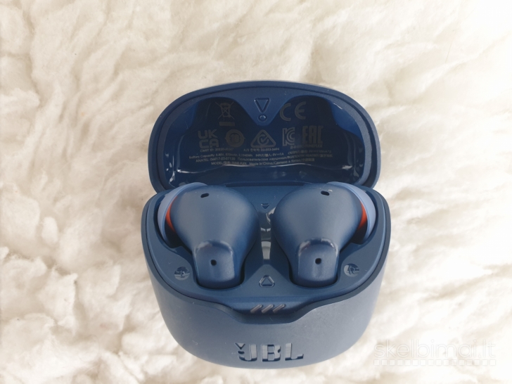 JBL Vibe Buds ir Tune ausinukai (earbuds)