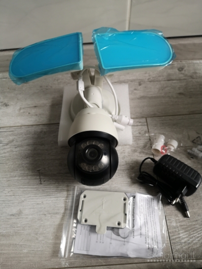 Nauja Wifi 360 TUYA Apsaugos kamera su sirena LED stroboskopu valdoma 