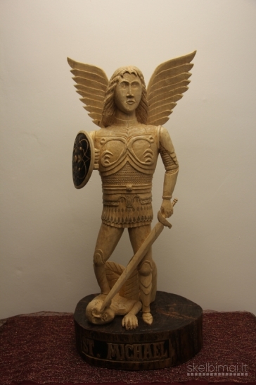 Arkangelo Mykolo statulėlė – stiprybės ir apsaugos simbolis