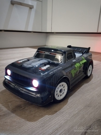 Naujos RC SG 1603 PRO Drift Ralio mašinėlės 3 baterijos 60km/h greitis