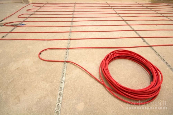 Elektriniai grindų šildymo kabeliai, kilimėliai ir plėvelės