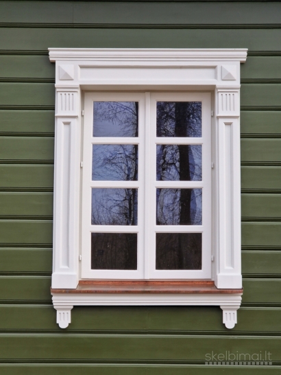 Medinių langų, durų, pastato puošybos elementų restauravimas