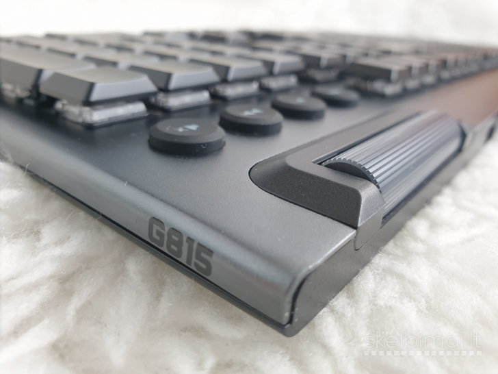 "Logitech G815 (Tactile)" laidinė mechaninė žaidimų klaviatūra (3 vnt.)