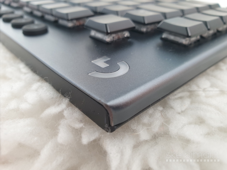 "Logitech G815 (Tactile)" laidinė mechaninė žaidimų klaviatūra (3 vnt.)