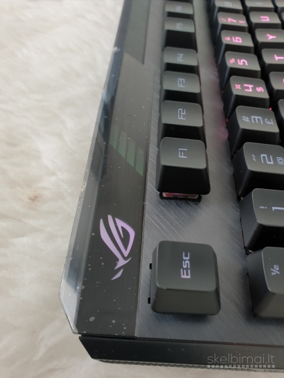 Nauja "Asus ROG Claymore II (Red)" belaidė mechaninė žaidimų klaviatūra**