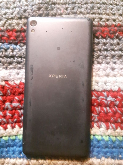 Sony Xperia E5 F3311