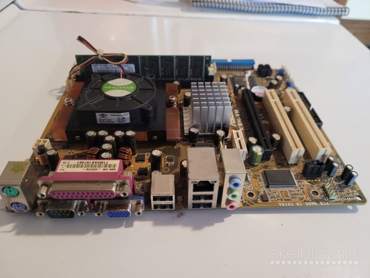 Plokštes: AM3-2+ ir LGA 775; S-754 ir LGA 1156 ir kitos dalys