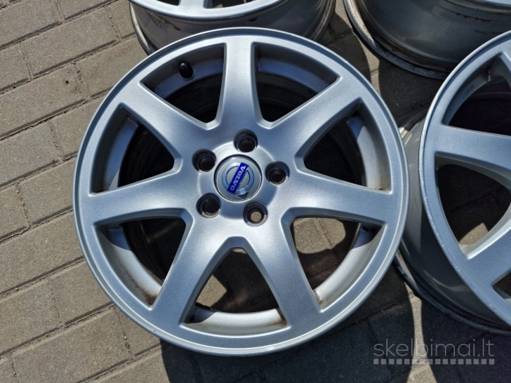 r16 Originalus Volvo lieti ratlankiai 5x108 skyliu