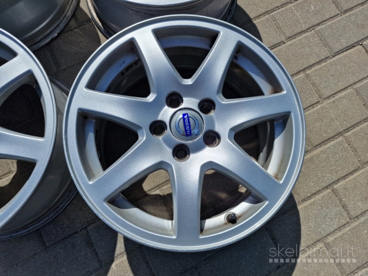 r16 Originalus Volvo lieti ratlankiai 5x108 skyliu