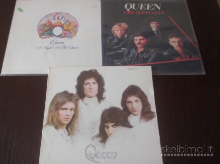 Queen Japan-queen Germany