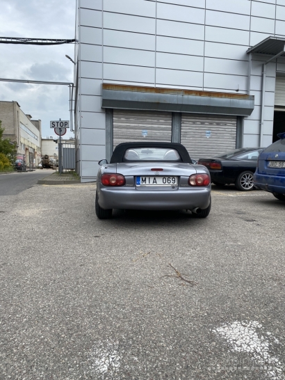 Parduodu 1.8L Mazda mx5 nb