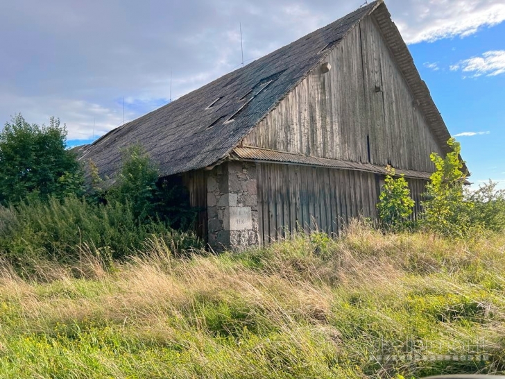 1912 m2 patalpos Anykščių raj., Aknystos k. Nr. 319