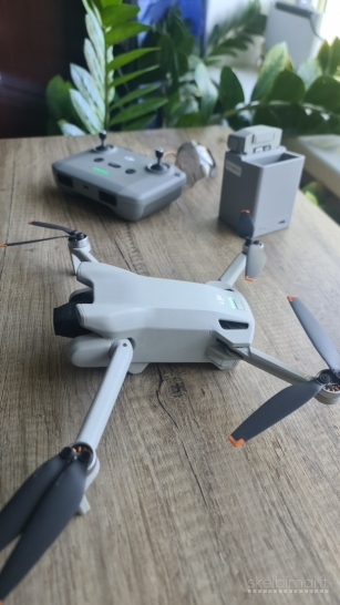 Dji mini 3 pilnas komplektas su garantija 