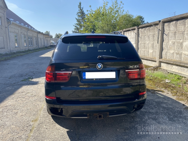 BMW X5, 3.0 l., visureigis