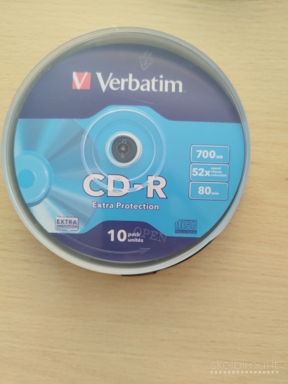 Tušti CD-r diskai + popieriniai vokai diskams