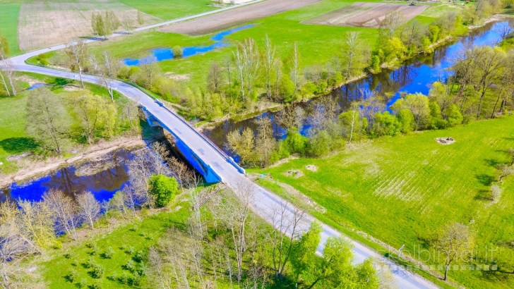 Namų valdai Paliuniškyje su upės pakrantė Nr. 635