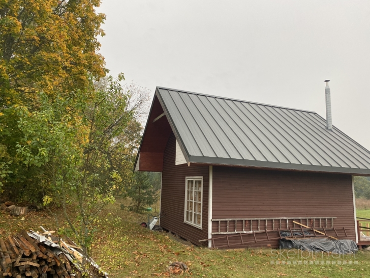 Stogų dengimas , senų namų renovacija