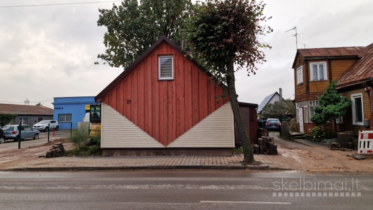 Parduodamas rąstinis namas Pušaloto g. 17, Panevėžyje.