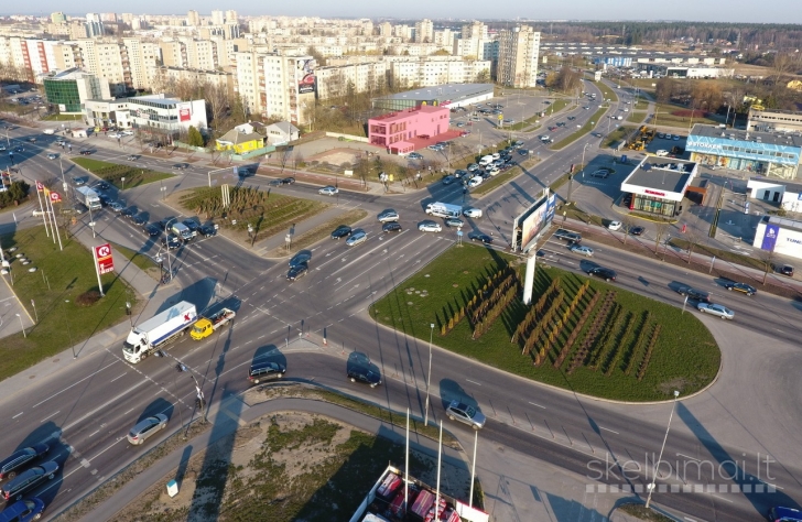 PARDUODAMAS SKLYPAS SU PASTATU SAVANORIŲ PR.