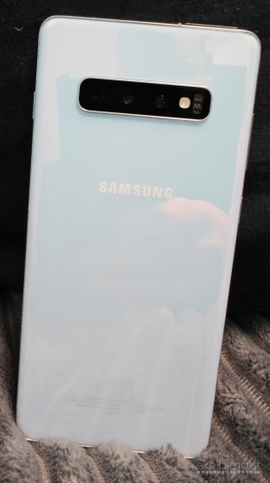 Samsung S10+. 128gb.        +Dovanų+